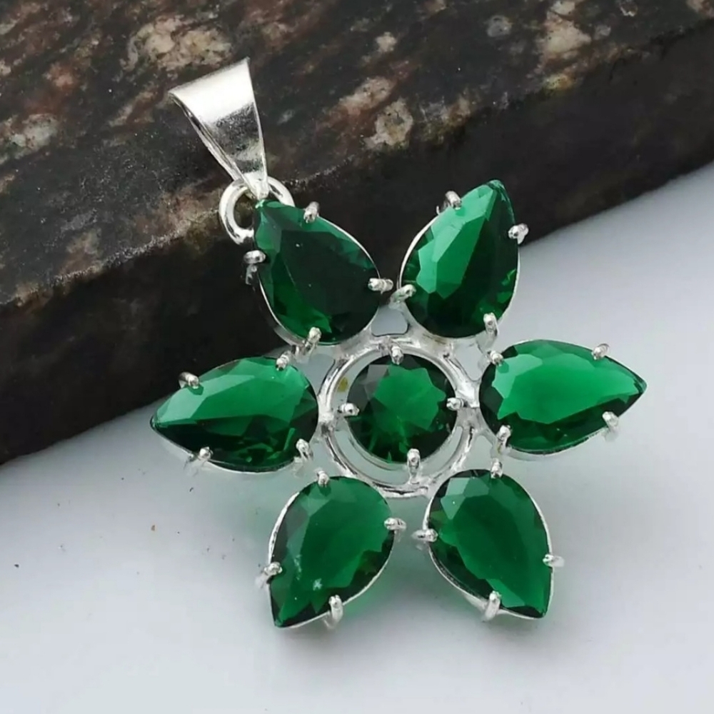 Beautiful green Crystals Silver Plated pendant